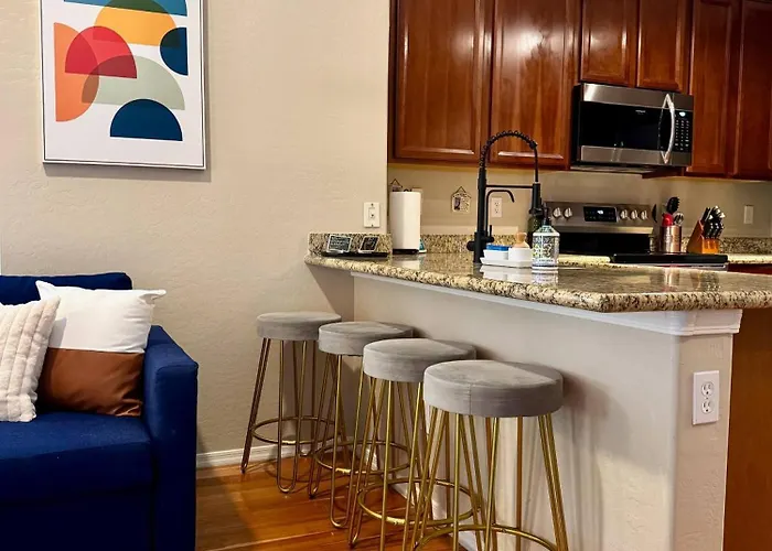 Heritage District - Entire Holiday home *