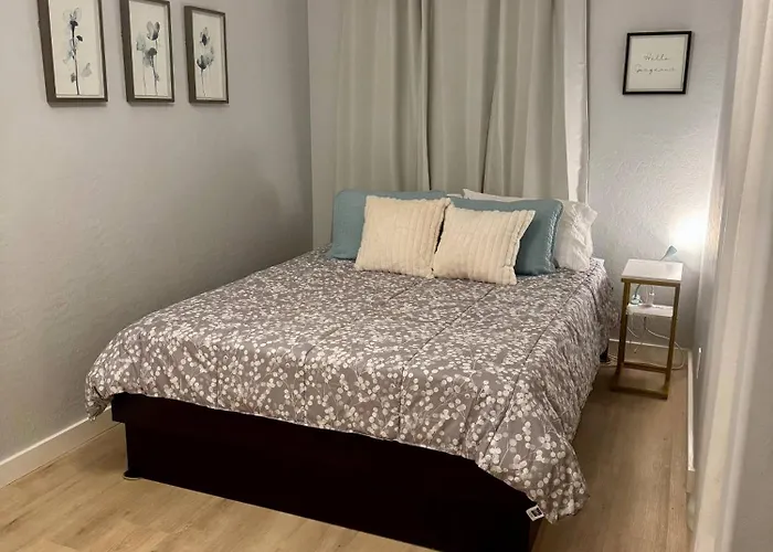 Heritage District - Entire Holiday home